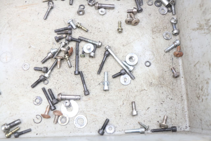 photo de WOREK ŚRUB I WKRĘTÓW POCKET BIKE KXD 50 - Zoom stanu zużycia