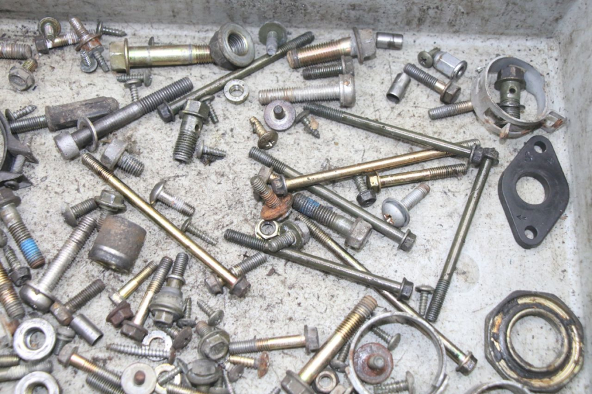 photo de WOREK ŚRUB I WKRĘTÓW KYMCO DINK 4T 50 (2007 - 2018) - Zoom stanu zużycia