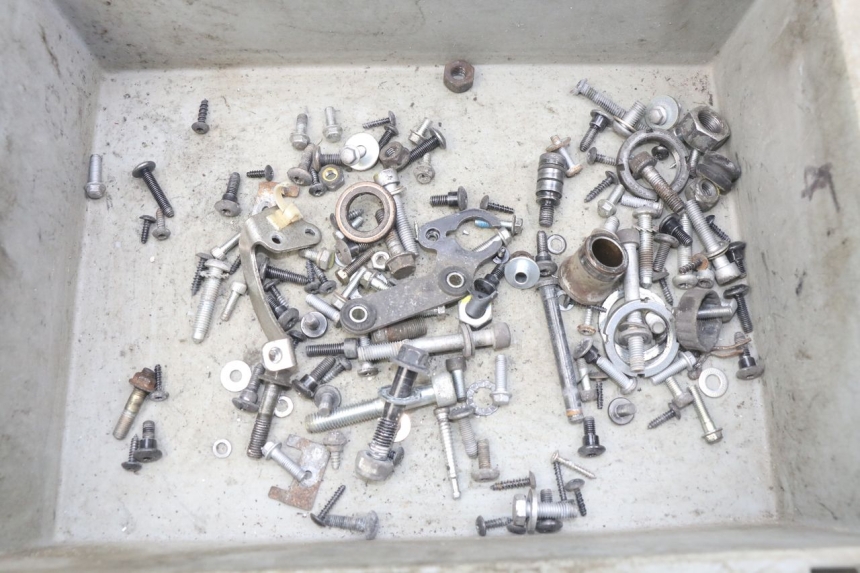 photo de WOREK ŚRUB I WKRĘTÓW PIAGGIO LIBERTY IGET S 125 (2016 - 2020) - Widok główny