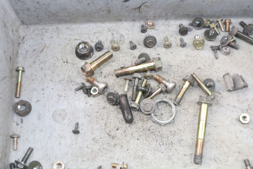 photo de WOREK Z ŚRUBAMI I ELEMENTAMI ZŁĄCZNYMI KYMCO LIKE 4T 50 (2009 - 2018) - Zoom stanu zużycia