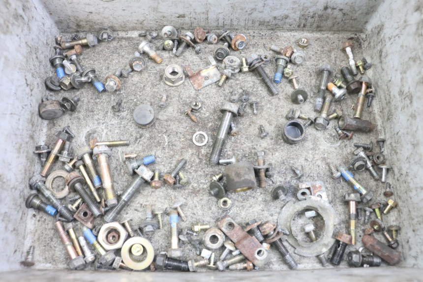 photo de TORBA ZESTAW ŚRUB I WKRĘTÓW KYMCO LIKE 125 (2009 - 2016) - Widok główny