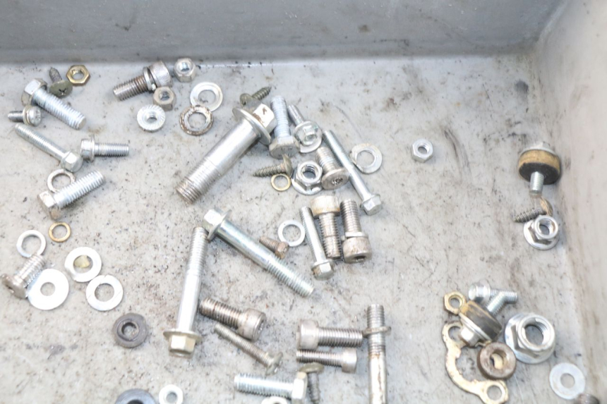 photo de WOREK ŚRUB I WKRĘTÓW YCF LITE F 125 - Inny kąt widzenia