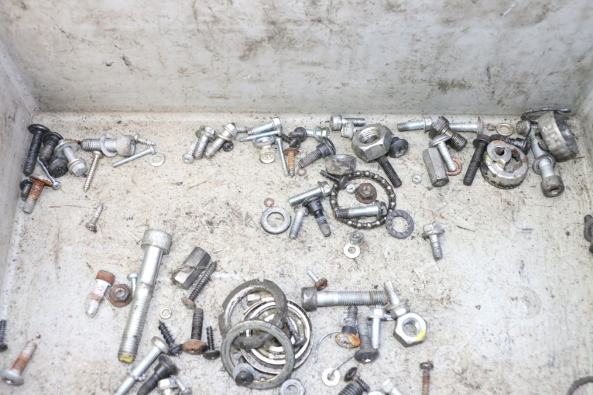 photo de WOREK ŚRUB I WKRĘTÓW PIAGGIO LXV 4T 50 (2009 - 2013) - Szczegół części