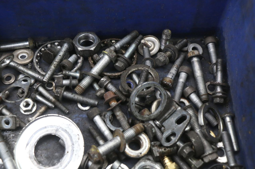 photo de WOREK ŚRUB I WKRĘTÓW PIAGGIO MP3 LT 400 (2007 - 2012) - Zbliżenie techniczne