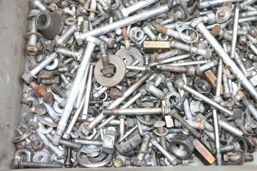 photo de WOREK ŚRUB I WKRĘTÓW PIAGGIO MP3 LT 400 (2007 - 2012) - Zoom stanu zużycia