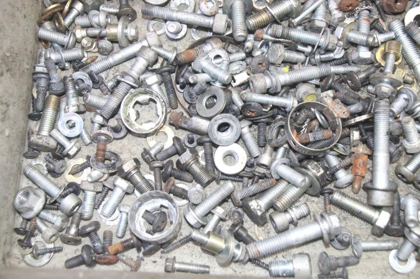 photo de WOREK ŚRUB I WKRĘTÓW PIAGGIO MP3 LT 400 (2007 - 2012) - Inny kąt widzenia