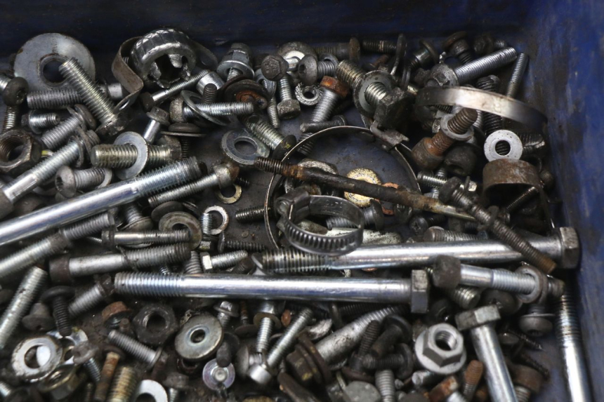 photo de WOREK ŚRUB I WKRĘTÓW PIAGGIO MP3 125 (2006 - 2014) - Zoom stanu zużycia