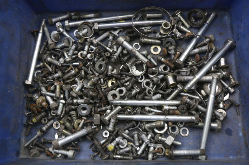 photo de WOREK ŚRUB I WKRĘTÓW PIAGGIO MP3 125 (2006 - 2014) - Widok główny