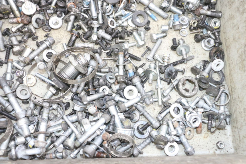 photo de WOREK ŚRUB I WKRĘTÓW PIAGGIO MP3 500 (2016 - 2018) - Szczegół części