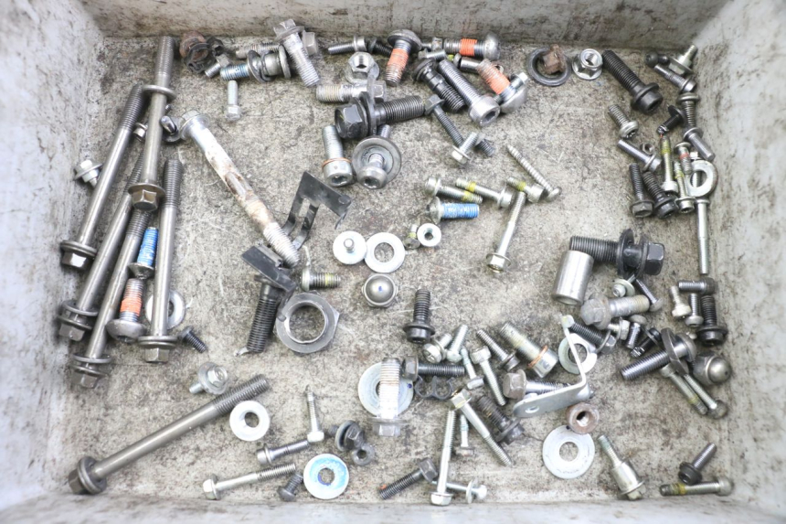 photo de TORBA ZESTAW ŚRUB I WKRĘTÓW YAMAHA MT-07 MT07 ABS 700 (2014 - 2017) - Widok główny