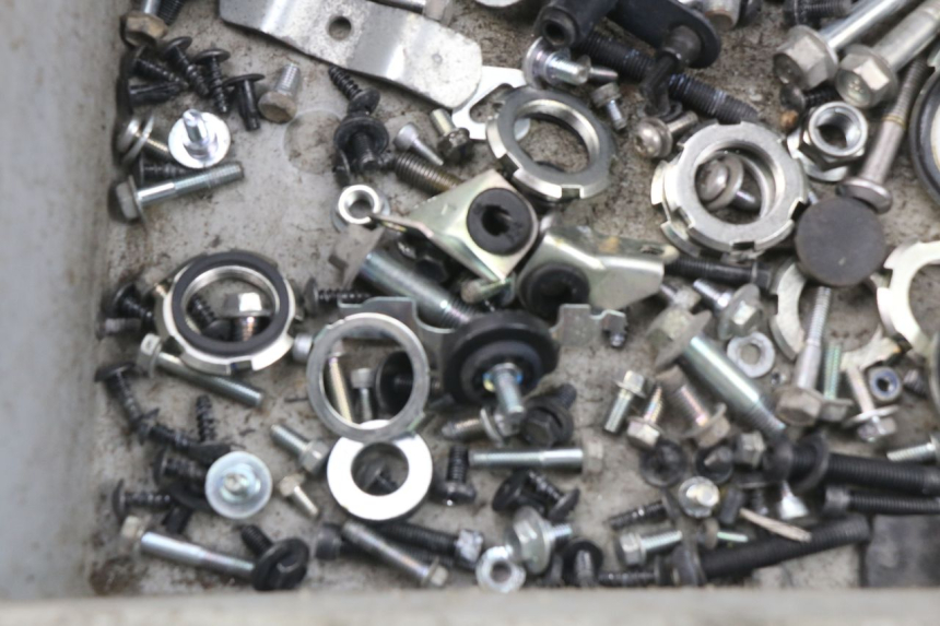 photo de WOREK ŚRUB I WKRĘTÓW MBK MW TRYPTIK 125 (2017 - 2022) - Szczegół części