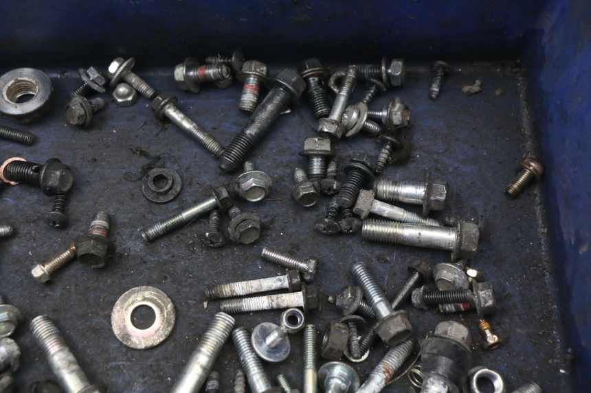 photo de WOREK ŚRUB I WKRĘTÓW MBK MW TRYPTIK 125 (2014 - 2016) - Zoom stanu zużycia