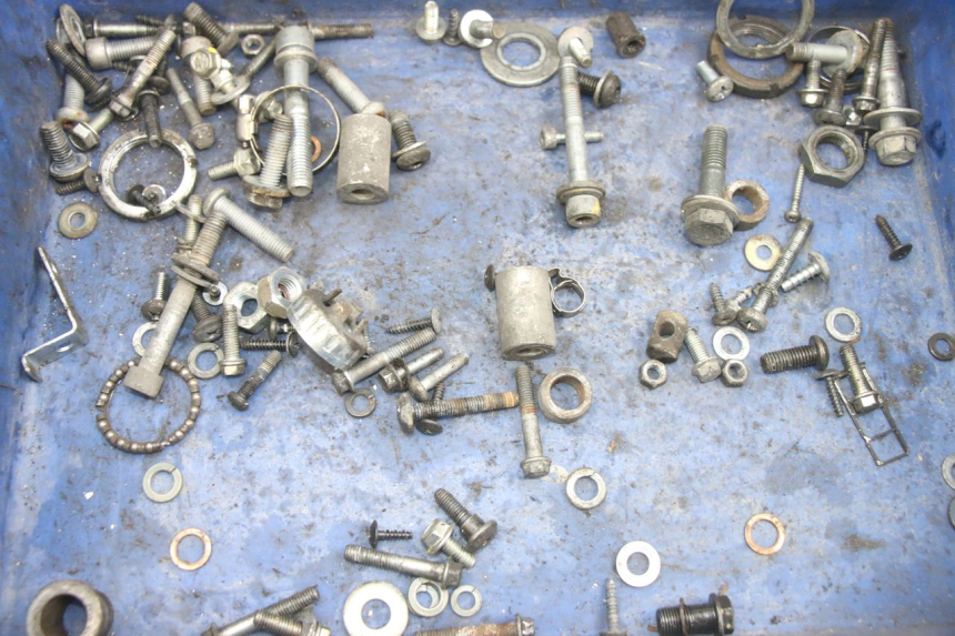 photo de WOREK ŚRUB I WKRĘTÓW PIAGGIO NEW TYPHOON 50 (2018 - 2021) - Szczegół części