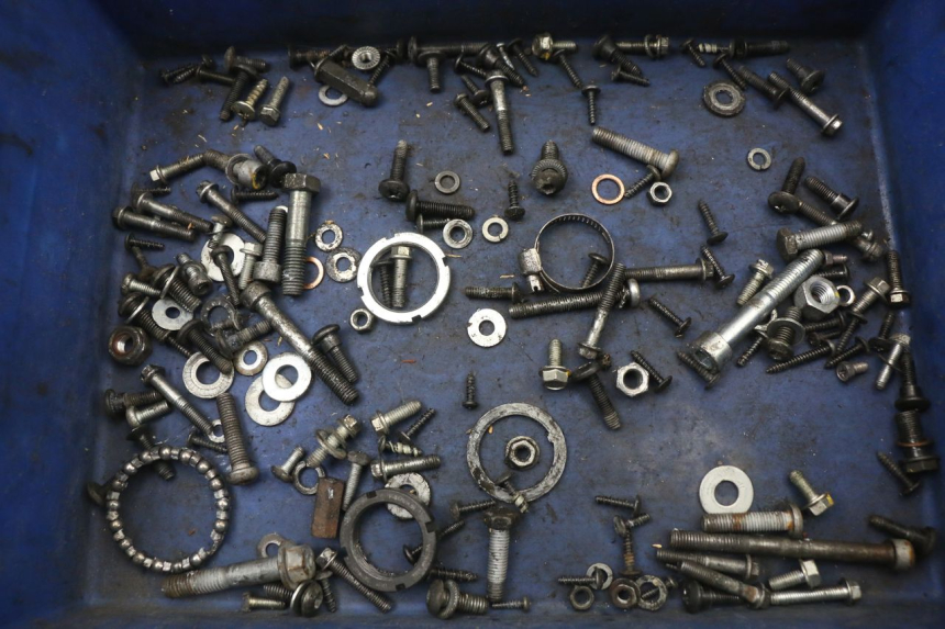 photo de WOREK ŚRUB I WKRĘTÓW PIAGGIO NEW TYPHOON 50 (2018 - 2021) - Widok główny