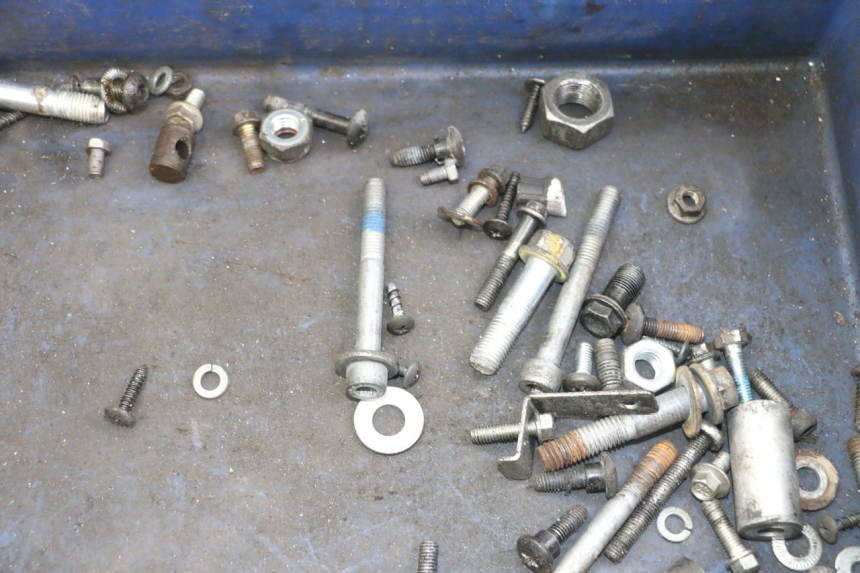 photo de WOREK ŚRUB I WKRĘTÓW PIAGGIO NEW TYPHOON 50 (2018 - 2021) - Szczegół części