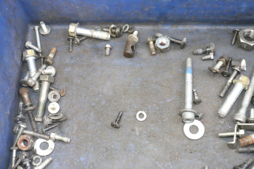 photo de WOREK ŚRUB I WKRĘTÓW PIAGGIO NEW TYPHOON 50 (2018 - 2021) - Zoom stanu zużycia