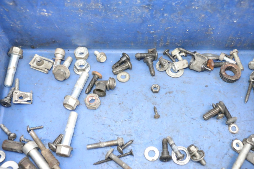 photo de WOREK ŚRUB I WKRĘTÓW PIAGGIO NEW TYPHOON 50 (2018 - 2021) - Zoom stanu zużycia