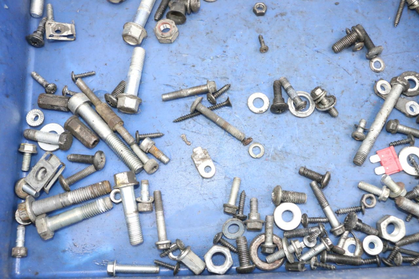 photo de WOREK ŚRUB I WKRĘTÓW PIAGGIO NEW TYPHOON 50 (2018 - 2021) - Inny kąt widzenia