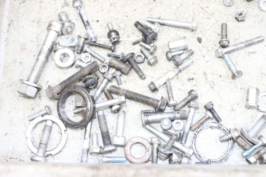 photo de WOREK ŚRUB I WKRĘTÓW PIAGGIO NEW TYPHOON 50 (2018 - 2021) - Zoom stanu zużycia