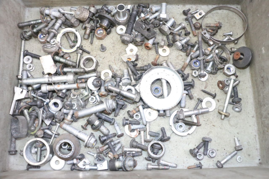 photo de WOREK ŚRUB I WKRĘTÓW GILERA NEXUS 125 (2009 - 2013) - Widok główny