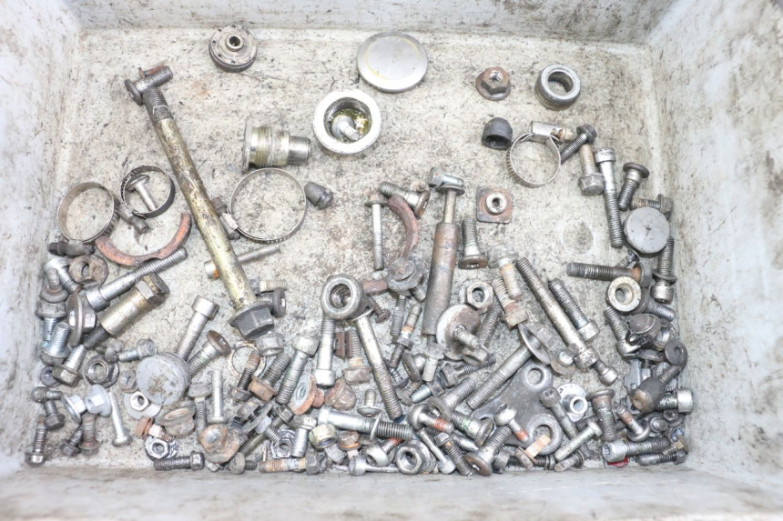 photo de WOREK ŚRUB I WKRĘTÓW HONDA NTV DEAUVILLE 650 (1998 - 2001) - Szczegół części