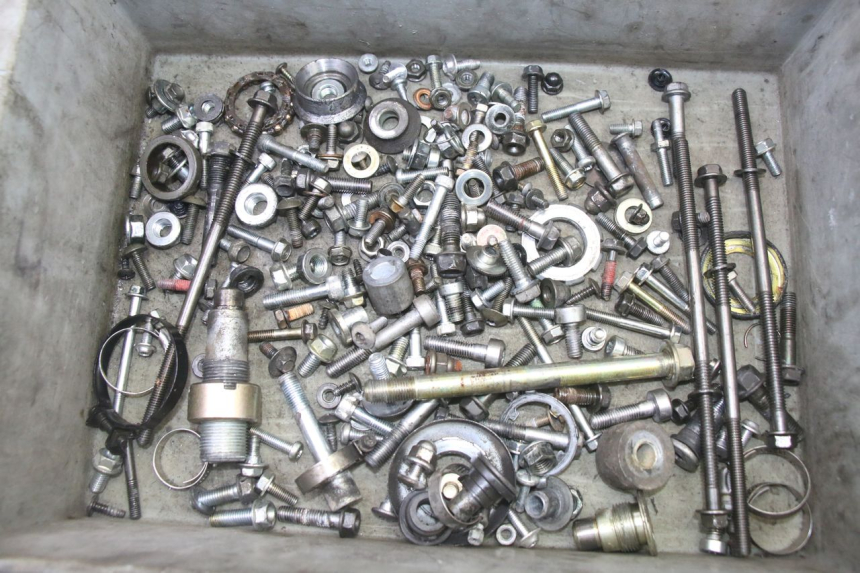 photo de WOREK ŚRUB I WKRĘTÓW HONDA NTV DEAUVILLE 650 (2001 - 2006) - Widok główny