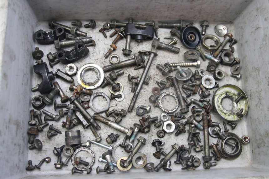 photo de WOREK ŚRUB I WKRĘTÓW SELECT UP OCTALIS 125 (2007 - 2012) - Widok główny