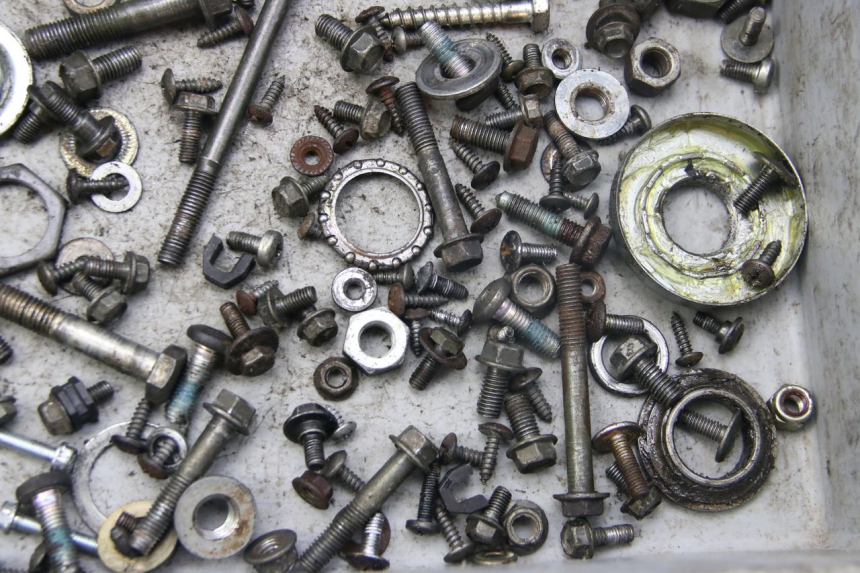 photo de WOREK ŚRUB I WKRĘTÓW SELECT UP OCTALIS 125 (2007 - 2012) - Inny kąt widzenia