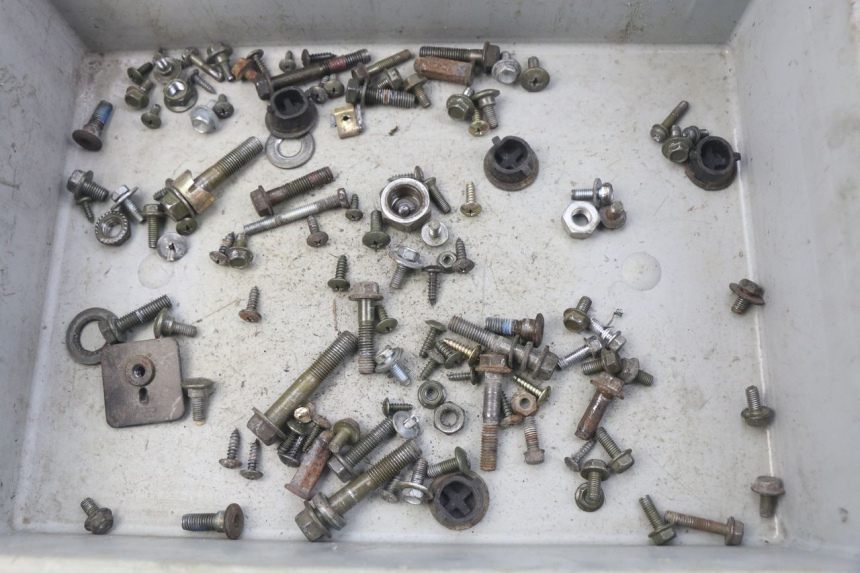 photo de WOREK ŚRUB I WKRĘTÓW SYM ORBIT 2 4T 50 (2008 - 2017) - Widok główny