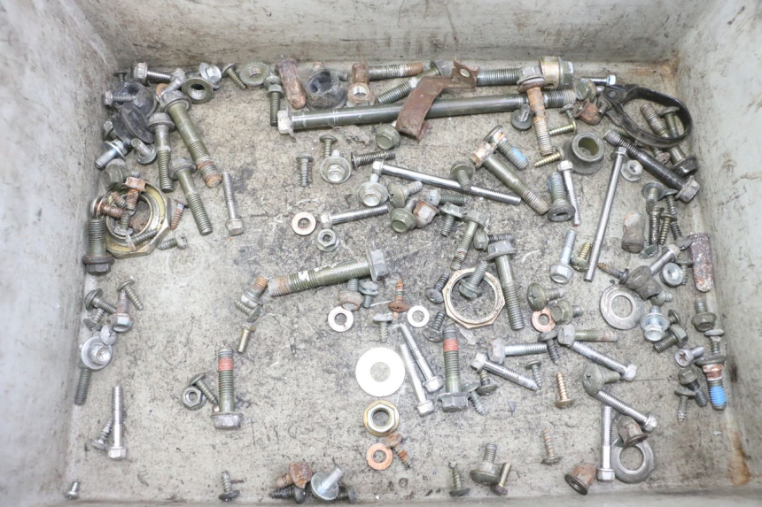 photo de WOREK ŚRUB I WKRĘTÓW SYM ORBIT 2 4T 50 (2008 - 2017) - Widok główny