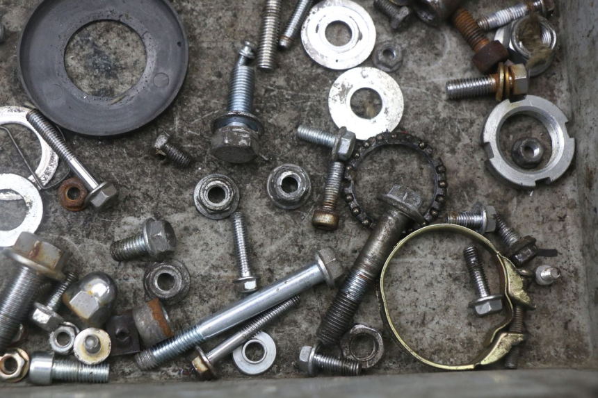 photo de WOREK ŚRUB I WKRĘTÓW ASTOR ORCAL 125 (2015 - 2017) - Zbliżenie techniczne