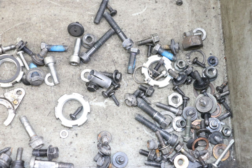 photo de WOREK ŚRUB I ŚRUBEK MBK OVETTO ONE 2T 50 (2013 - 2017) - Zoom stanu zużycia