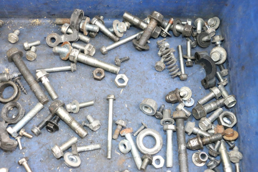 photo de WOREK ŚRUB I ŚRUBEK HONDA PCX (JF28) 125 (2009 - 2011) - Zoom stanu zużycia