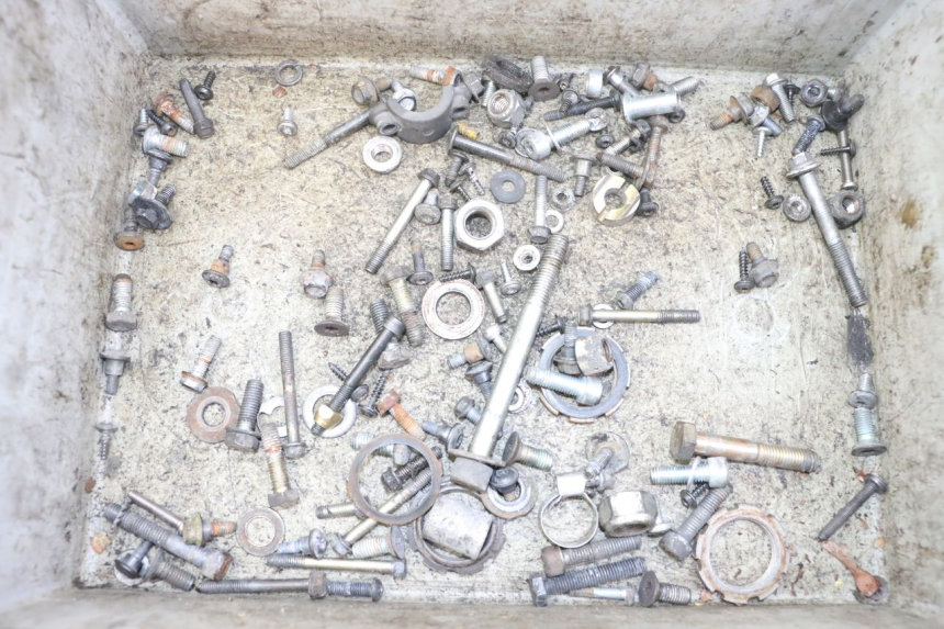 photo de WOREK Z ŚRUBAMI I WKRĘTAMI PEUGEOT ELYSTAR 50 (2002 - 2014) - Widok główny