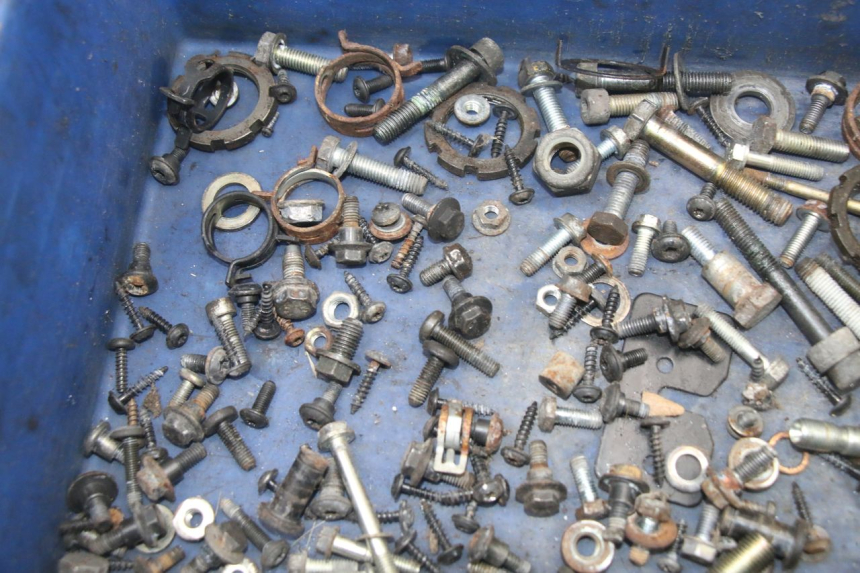 photo de WOREK ŚRUB I ŚRUBEK PEUGEOT SATELIS COMPRESSOR K15 125 (2006 - 2009) - Szczegół części