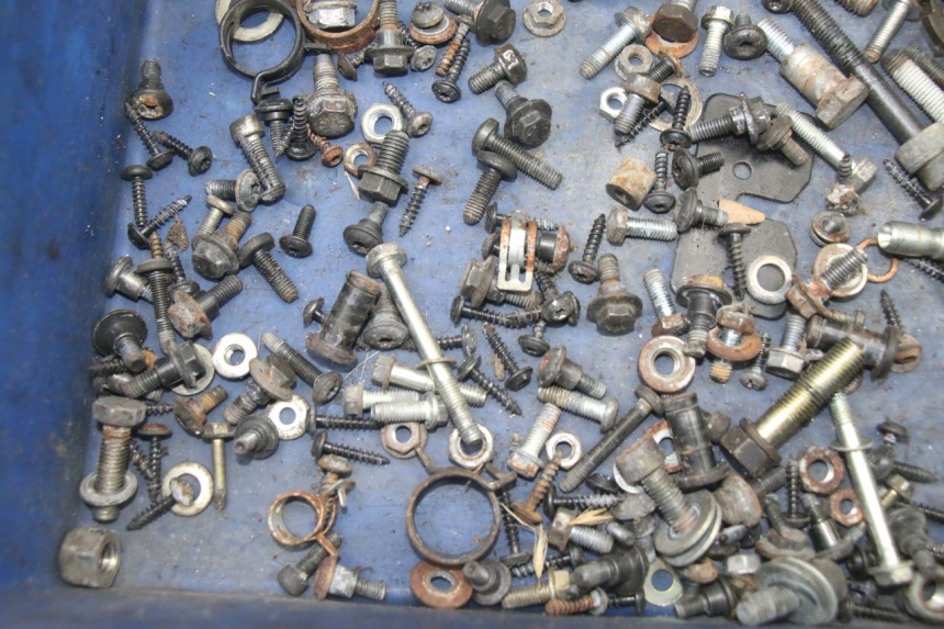 photo de WOREK ŚRUB I ŚRUBEK PEUGEOT SATELIS COMPRESSOR K15 125 (2006 - 2009) - Inny kąt widzenia