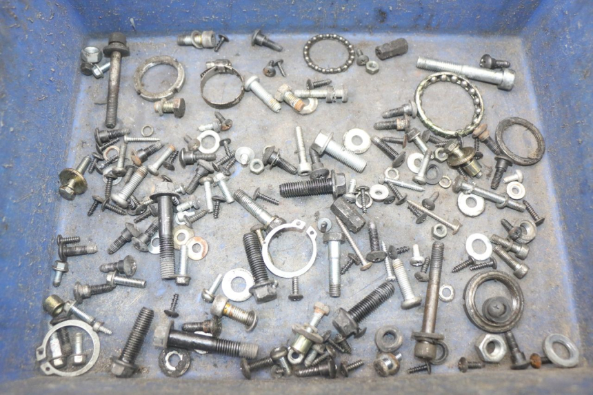 photo de WOREK ŚRUB I WKRĘTÓW PIAGGIO NEW TYPHOON 50 (2010 - 2017) - Widok główny