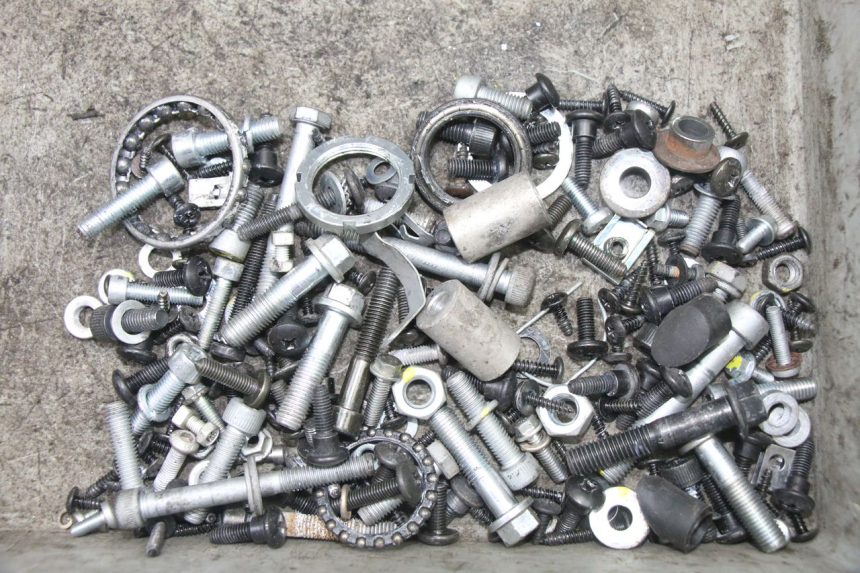 photo de WOREK ŚRUB I WKRĘTÓW PIAGGIO NRG POWER PUREJET 50 (2018 - 2021) - Widok główny