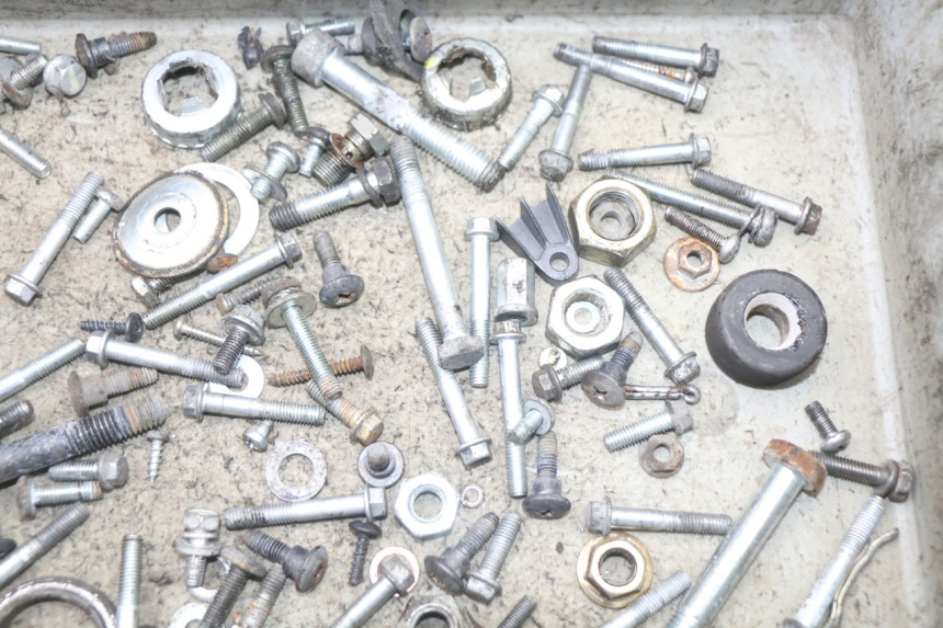 photo de WOREK ŚRUB I WKRĘTÓW PIAGGIO VESPA LX 2T 50 (2005 - 2013) - Zoom stanu zużycia