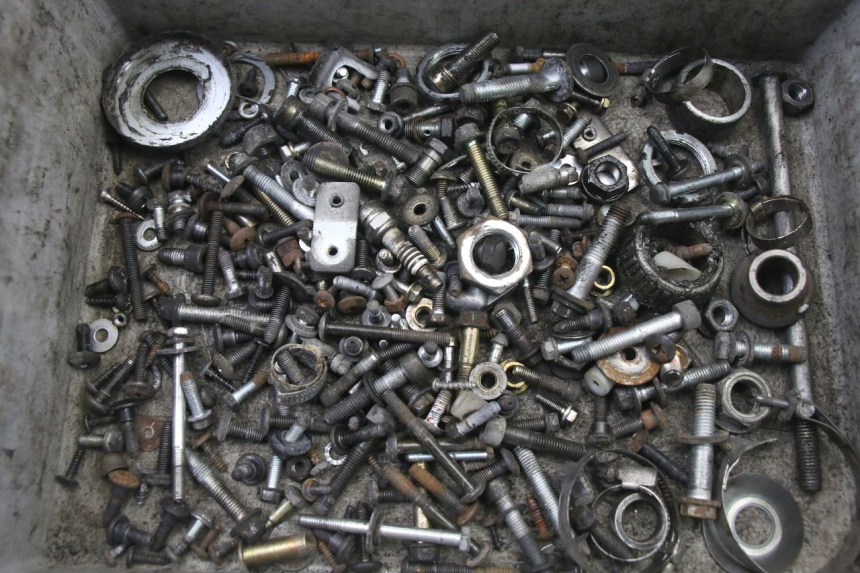 photo de WOREK ŚRUB I WKRĘTÓW PIAGGIO X8 125 (2004 - 2007) - Widok główny