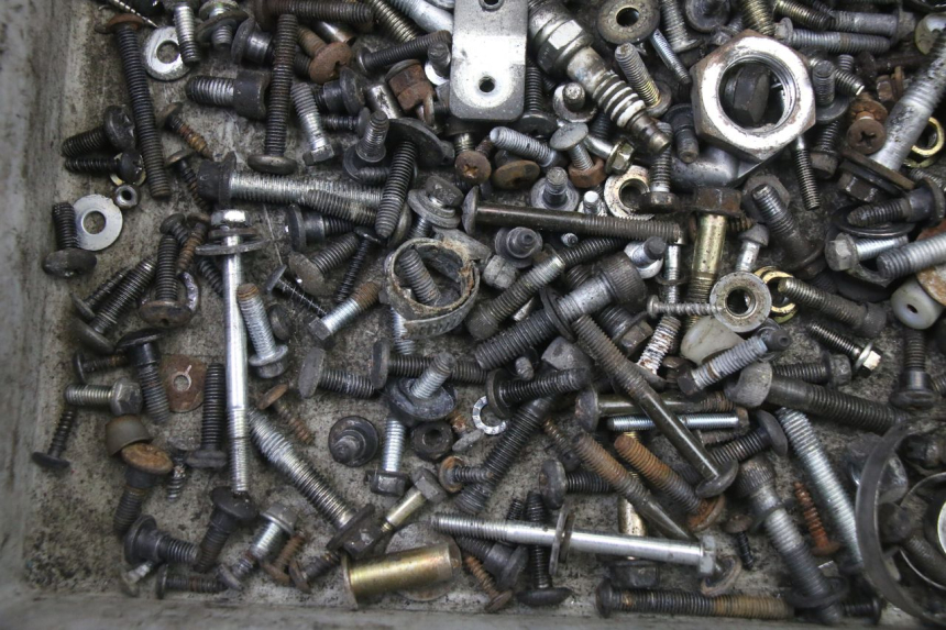 photo de WOREK ŚRUB I WKRĘTÓW PIAGGIO X8 125 (2004 - 2007) - Inny kąt widzenia