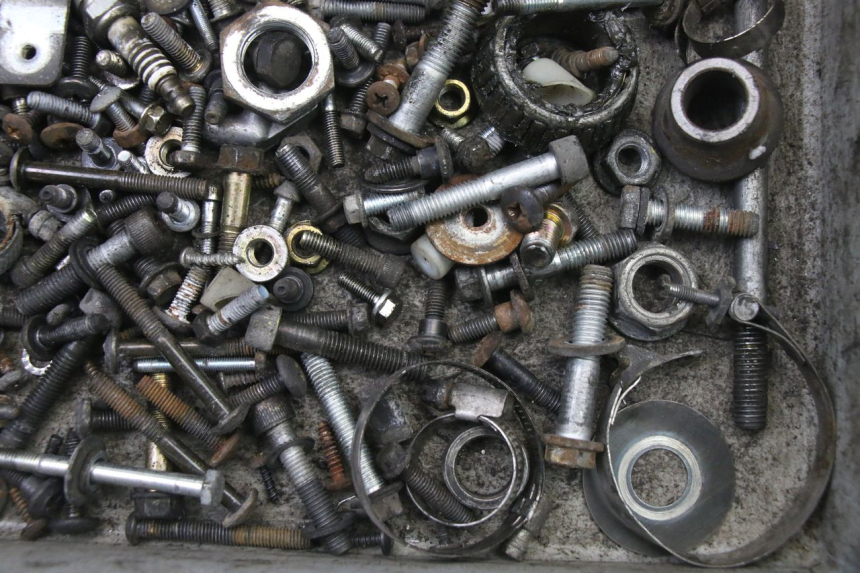 photo de WOREK ŚRUB I WKRĘTÓW PIAGGIO X8 125 (2004 - 2007) - Zbliżenie techniczne