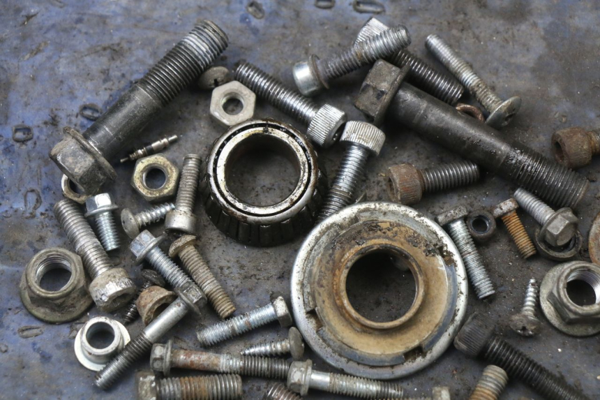 photo de WOREK ŚRUB I ŚRUBEK YCF PIT BIKE 125 (2010 - 2018) - Szczegół części