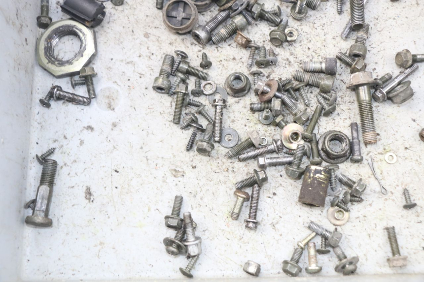 photo de WOREK ŚRUB I WKRĘTÓW KEEWAY PIXEL 50 (2008 - 2011) - Zoom stanu zużycia