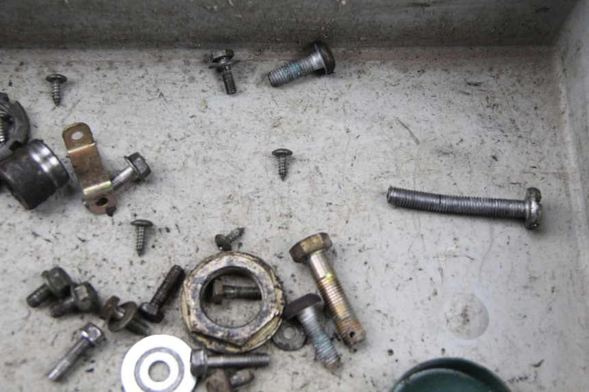 photo de WOREK ŚRUB I WKRĘTÓW RIDE RACE 2T 50 (2012 - 2017) - Inny kąt widzenia