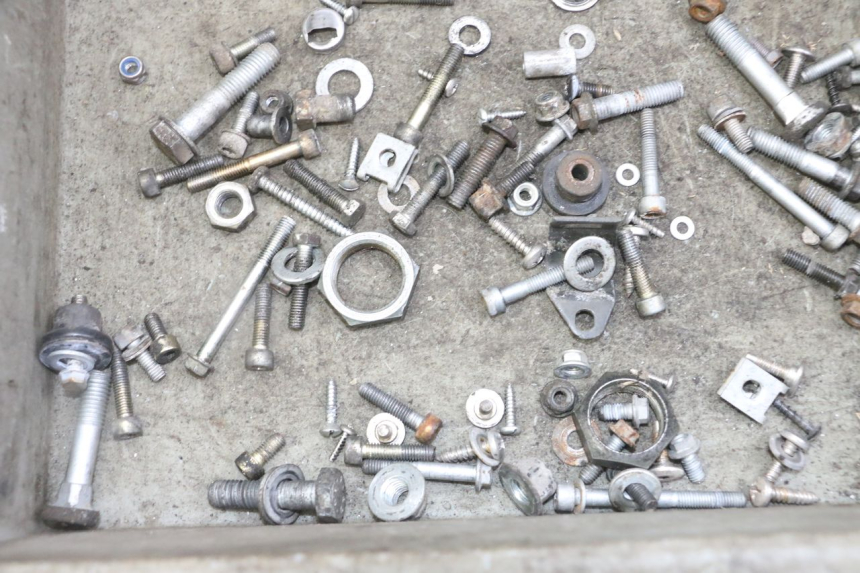 photo de WOREK ŚRUB I ŚRUBEK APRILIA RALLY AC 50 (1995 - 2004) - Zoom stanu zużycia