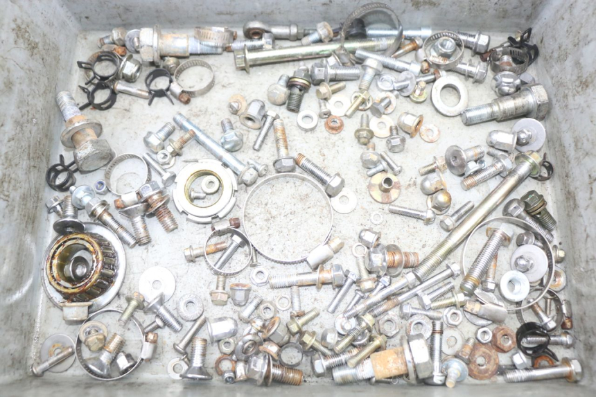 photo de WOREK ŚRUB I WKRĘTÓW REGAL RAPTOR SPYDER 125 (2010 - 2018) - Widok główny