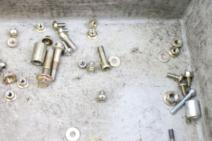 photo de WOREK ŚRUB I WKRĘTÓW APOLLO RFZ 125 - Zbliżenie techniczne