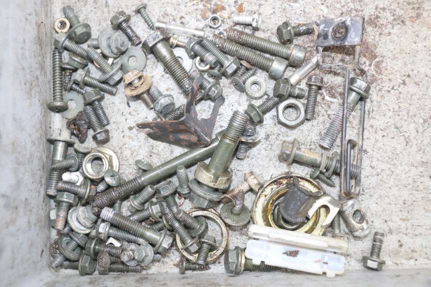 photo de TORBA ZESTAW ŚRUB I WKRĘTÓW TNT MOTOR ROMA 10' 2T 50 (2011 - 2018) - Widok główny