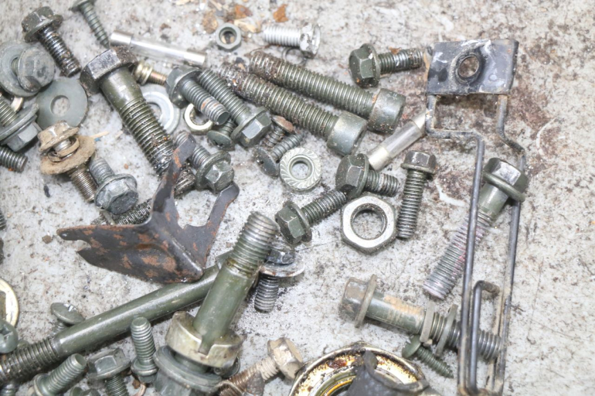 photo de TORBA ZESTAW ŚRUB I WKRĘTÓW TNT MOTOR ROMA 10' 2T 50 (2011 - 2018) - Zoom stanu zużycia